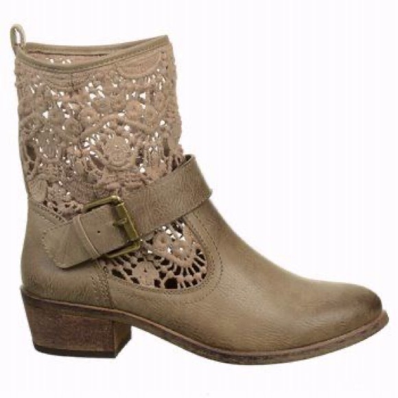 BareTraps Palena Slouchy Lace Cowboy Boots in Distressed Taupe with Wood Heel - Picture 3 of 7